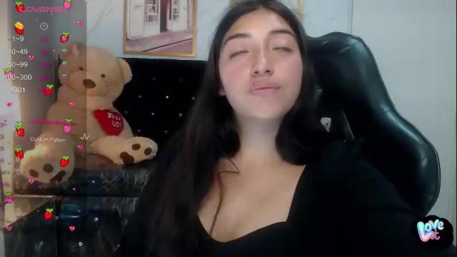 Image 12 of scarlet_b_ Stream on Chaturbate on 2 months ago