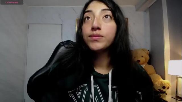 Thumbnail 1, scarlet_b_'s Stream at Chaturbate, 27 days ago