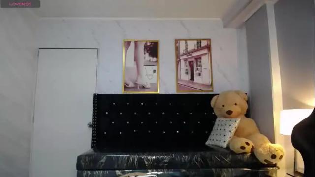 Image 10 of scarlet_b_ Stream on Chaturbate on 1 month ago