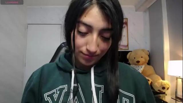 Image 6 of scarlet_b_ Stream on Chaturbate on 1 month ago