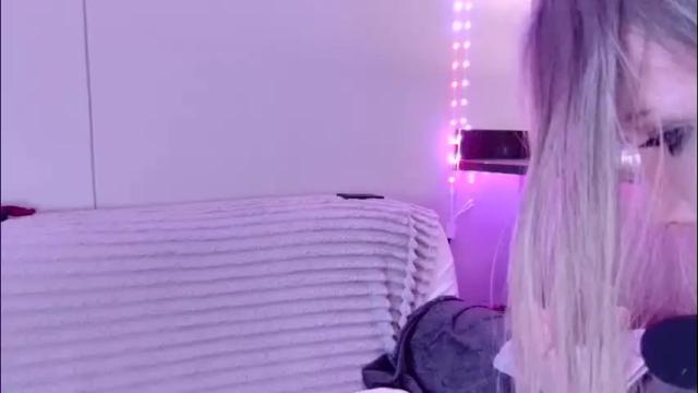 Thumbnail 1, scarlet_carnal's Stream at Chaturbate, 1 month ago