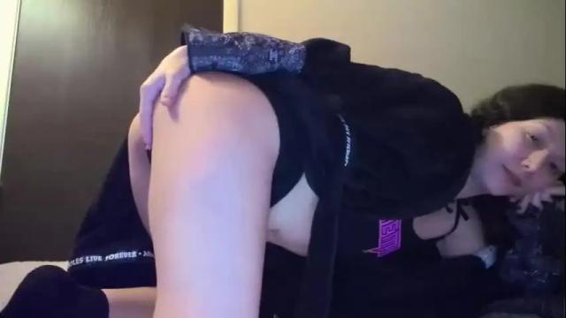 Image 6 of scarlet_eyes Stream on Chaturbate on 14 months ago