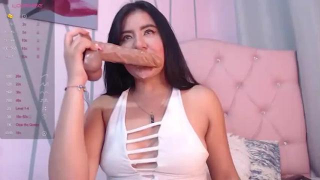Image 12 of scarlet_fostt_ Stream on Chaturbate on 12 months ago