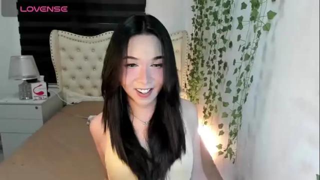 Image 8 of scarlet_foxxxx69 Stream on Chaturbate on 17 days ago