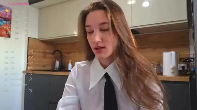 Image 2 of scarlet_green_eyes Stream on Chaturbate on 18 months ago