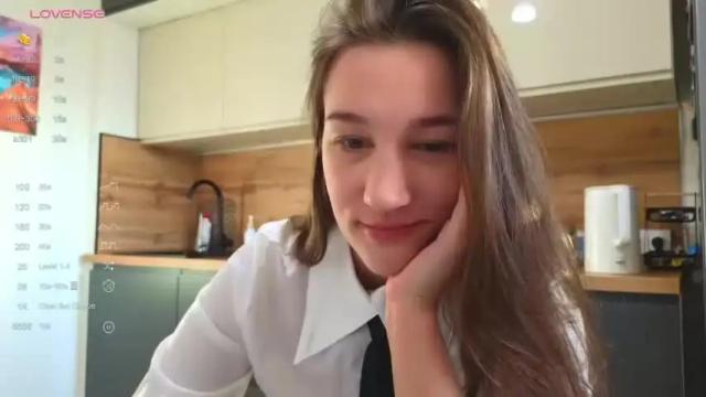 Image 7 of scarlet_green_eyes Stream on Chaturbate on 18 months ago