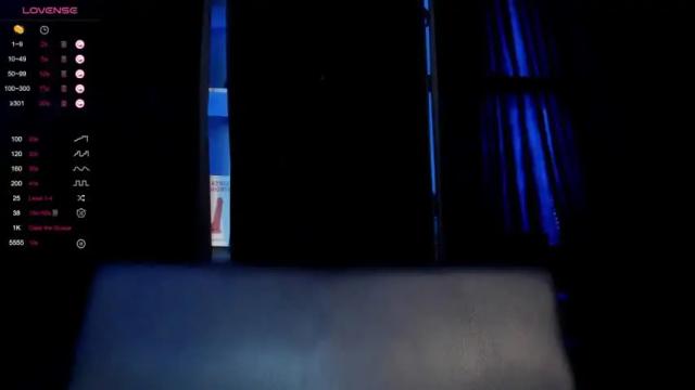 Image 8 of scarlet_jhons__ Stream on Chaturbate on 14 months ago