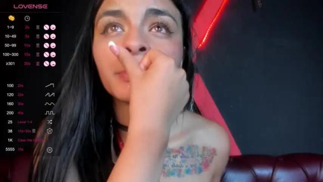 Thumbnail 2, scarlet_jhons__'s Stream at Chaturbate, 13 months ago