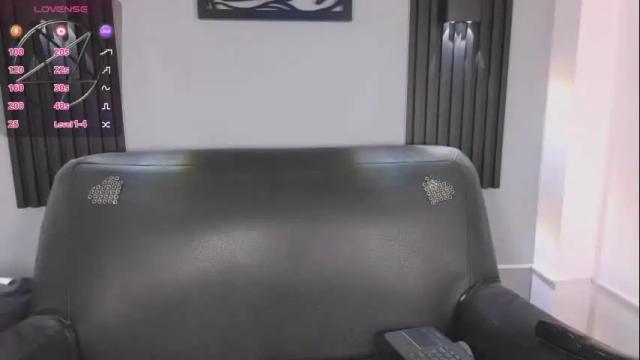 Image 12 of scarlet_jhons__ Stream on Chaturbate on 1 month ago