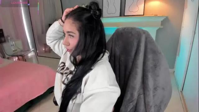 Thumbnail 3, scarlet_miller_1's Stream at Chaturbate, 1 month ago