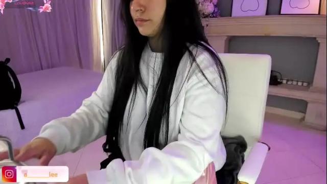 Thumbnail 1, scarlet_miller_1's Stream at Chaturbate, 15 days ago