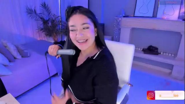 Image 6 of scarlet_miller_1 Stream on Chaturbate on 3 days ago