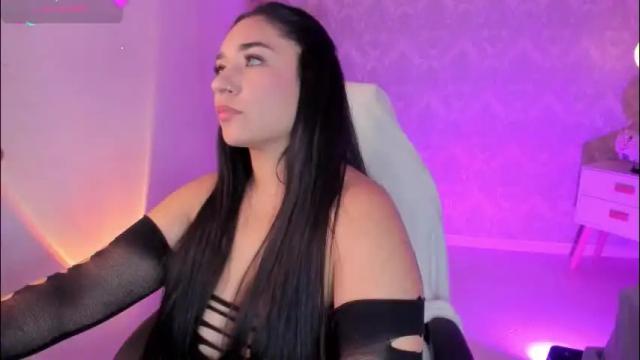 Image 4 of scarlet_miller_1 Stream on Chaturbate on 2 months ago