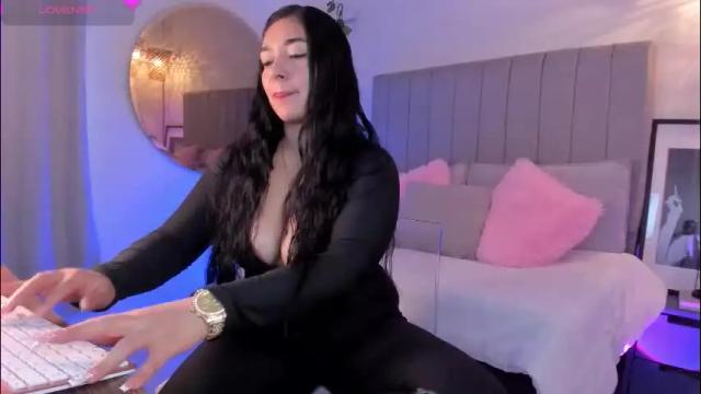 Thumbnail 1, scarlet_miller_1's Stream at Chaturbate, 2 months ago