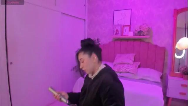 Image 12 of scarlet_miller_1 Stream on Chaturbate on 6 days ago