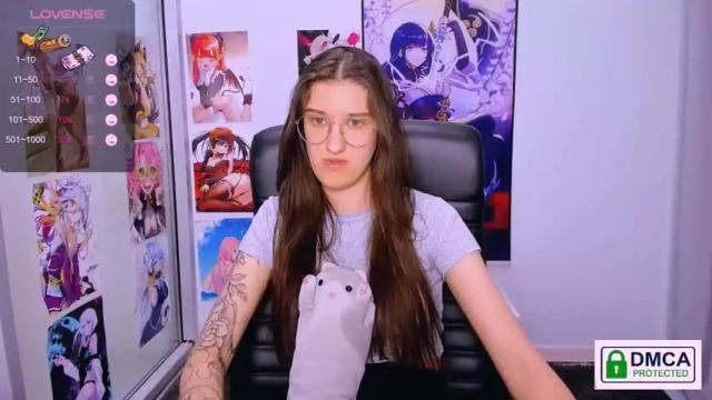 Image 10 of scarlet_mooore Stream on Chaturbate on 17 months ago