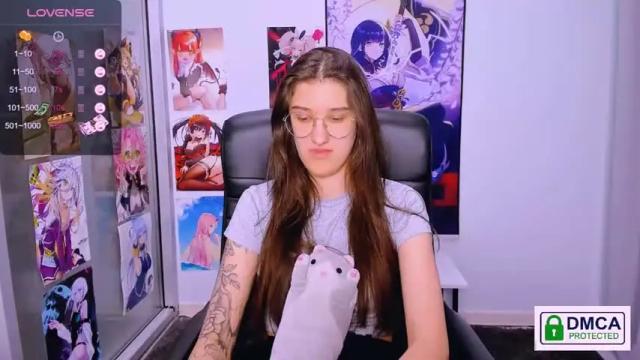 Image 8 of scarlet_mooore Stream on Chaturbate on 17 months ago