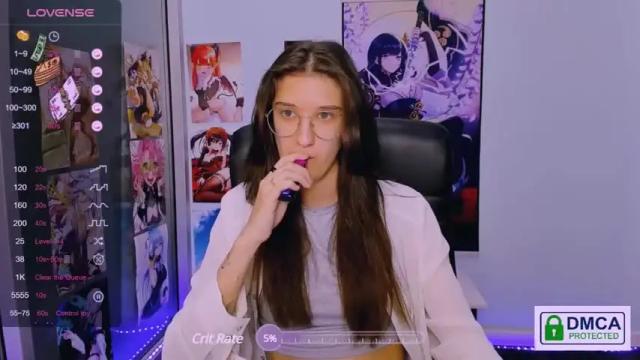 Image 10 of scarlet_mooore Stream on Chaturbate on 17 months ago