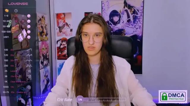 Image 2 of scarlet_mooore Stream on Chaturbate on 17 months ago