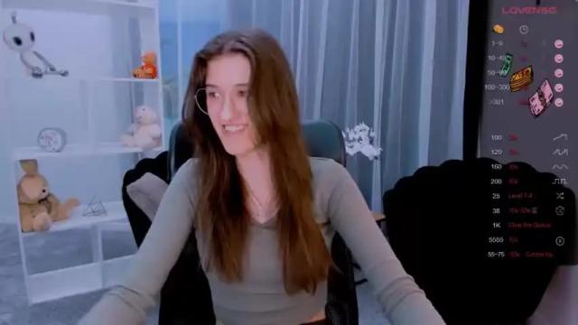 Image 6 of scarlet_mooore Stream on Chaturbate on 17 months ago