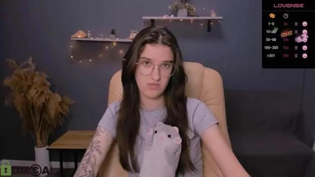 Thumbnail 1, scarlet_mooore's Stream at Chaturbate, 17 months ago