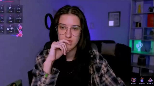Image 11 of scarlet_mooore Stream on Chaturbate on 3 months ago
