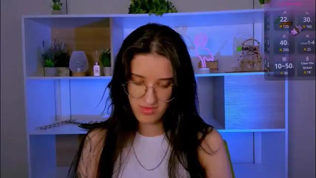 Image 4 of scarlet_mooore Stream on Chaturbate on 1 month ago