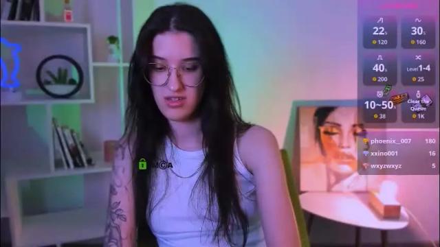 Image 8 of scarlet_mooore Stream on Chaturbate on 26 days ago