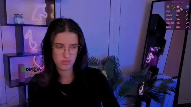 Image 11 of scarlet_mooore Stream on Chaturbate on 1 month ago