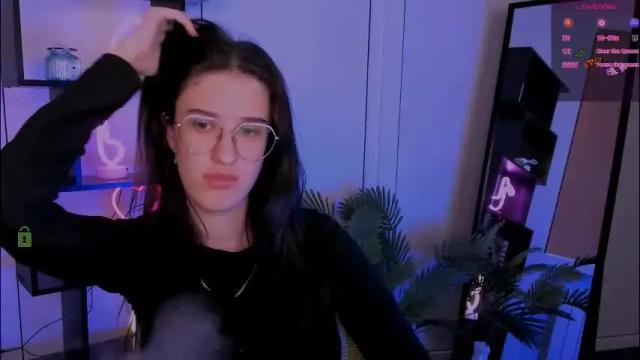 Image 12 of scarlet_mooore Stream on Chaturbate on 1 month ago