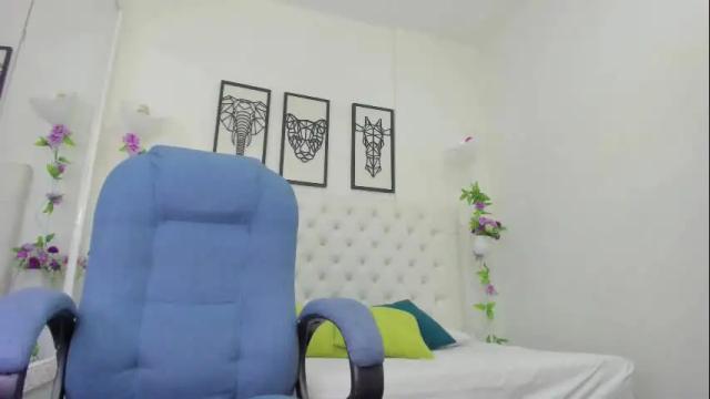Image 12 of scarlet_stan22 Stream on Chaturbate on 1 month ago