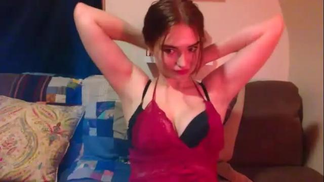 Image 3 of scarletbean Stream on Chaturbate on 4 months ago