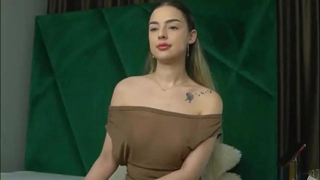 Image 7 of scarletcoles Stream on Chaturbate on 1 month ago