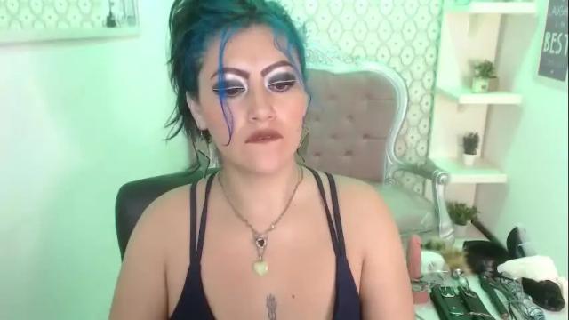 Image 11 of scarleth_bluee Stream on Chaturbate on 4 days ago