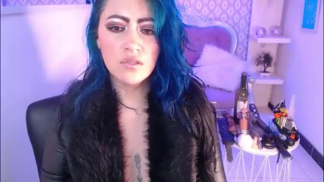 Image 12 of scarleth_bluee Stream on Chaturbate on 1 month ago