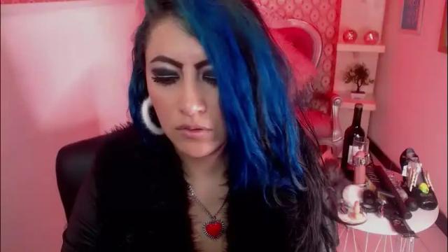 Image 12 of scarleth_bluee Stream on Chaturbate on 1 month ago