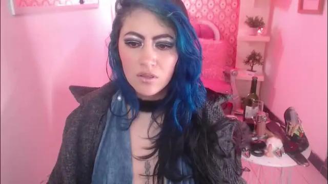 Image 12 of scarleth_bluee Stream on Chaturbate on 26 days ago