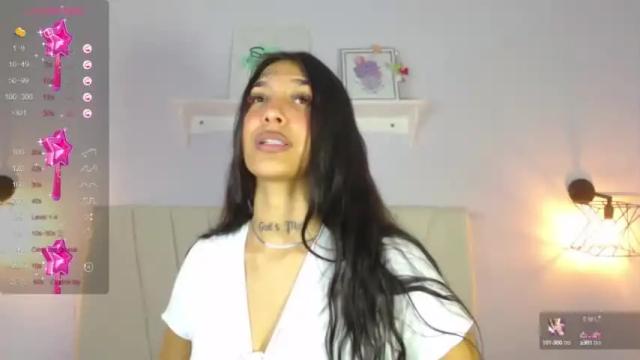 Image 4 of scarleth_dankworth Stream on Chaturbate on 14 months ago