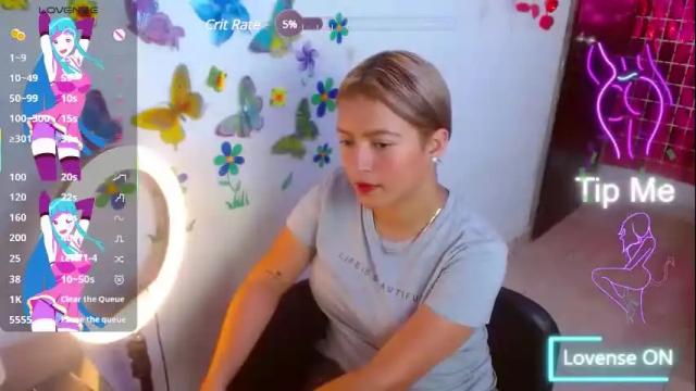 Image 11 of scarleth_snow_ Stream on Chaturbate on 2 months ago