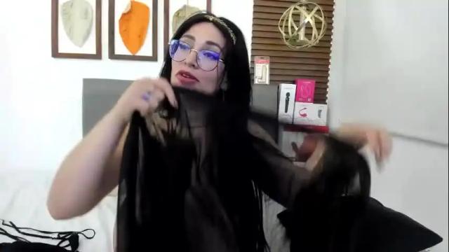 Image 11 of scarleth_swann Stream on Chaturbate on 4 days ago