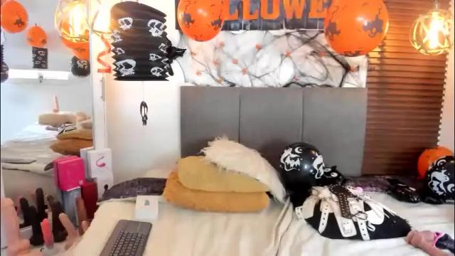 Image 11 of scarleth_swann Stream on Chaturbate on 11 days ago