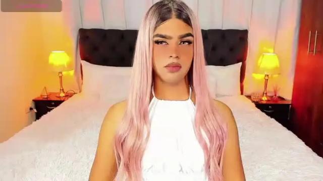 Image 12 of scarleth_sweety Stream on Chaturbate on 12 months ago