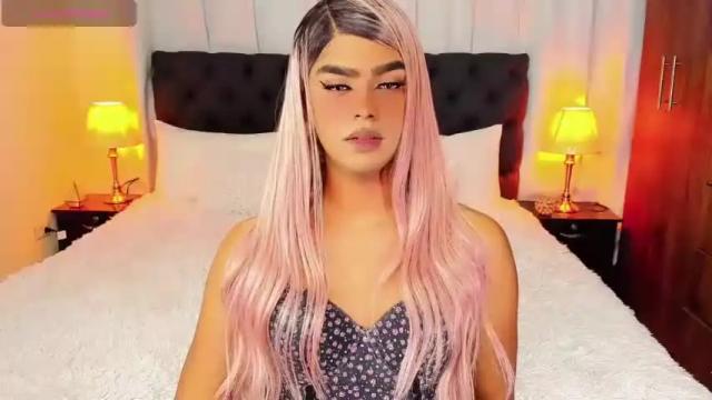 Image 6 of scarleth_sweety Stream on Chaturbate on 12 months ago