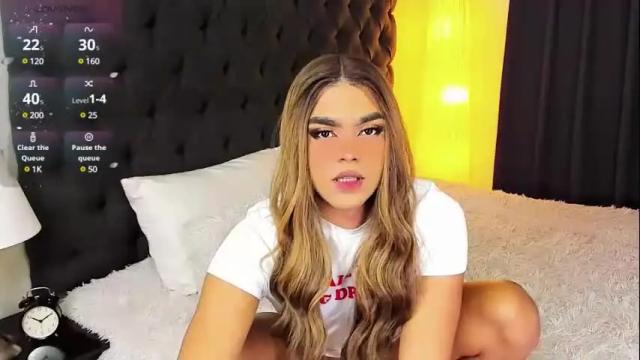 Image 2 of scarleth_sweety Stream on Chaturbate on 3 months ago