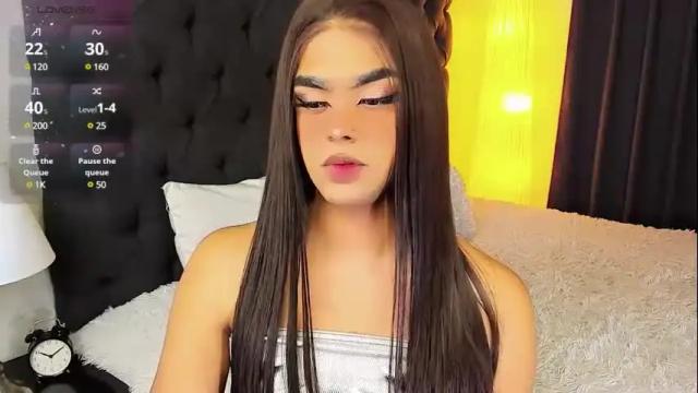 Image 3 of scarleth_sweety Stream on Chaturbate on 2 months ago