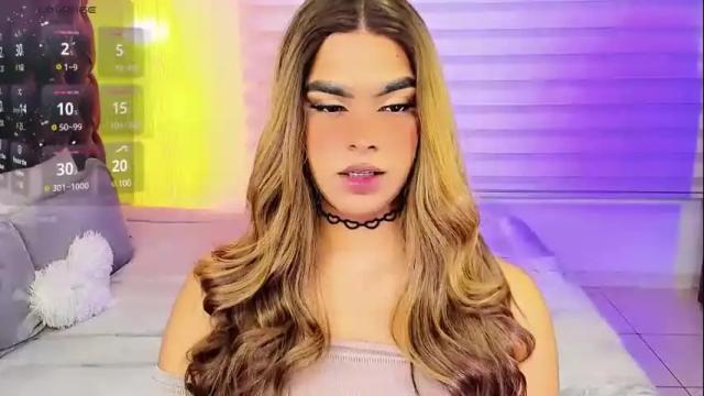 Image 10 of scarleth_sweety Stream on Chaturbate on 1 month ago