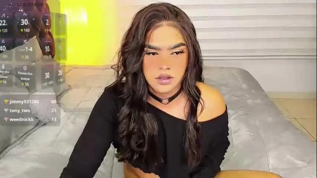 Image 12 of scarleth_sweety Stream on Chaturbate on 1 month ago