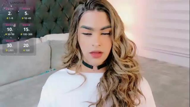 Image 10 of scarleth_sweety Stream on Chaturbate on 2 months ago