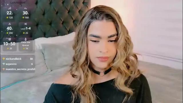 Image 11 of scarleth_sweety Stream on Chaturbate on 1 month ago