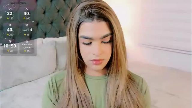 Image 12 of scarleth_sweety Stream on Chaturbate on 1 month ago